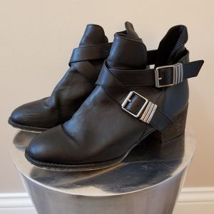 Black faux leather buckle moto boot block heel
